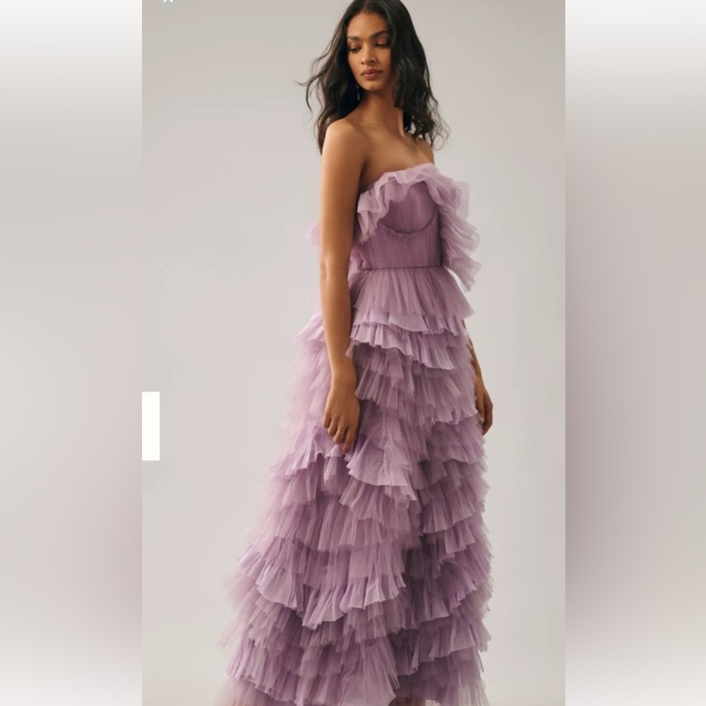 Geisha Designs Elegant Lavender Tiered Strapless Dress